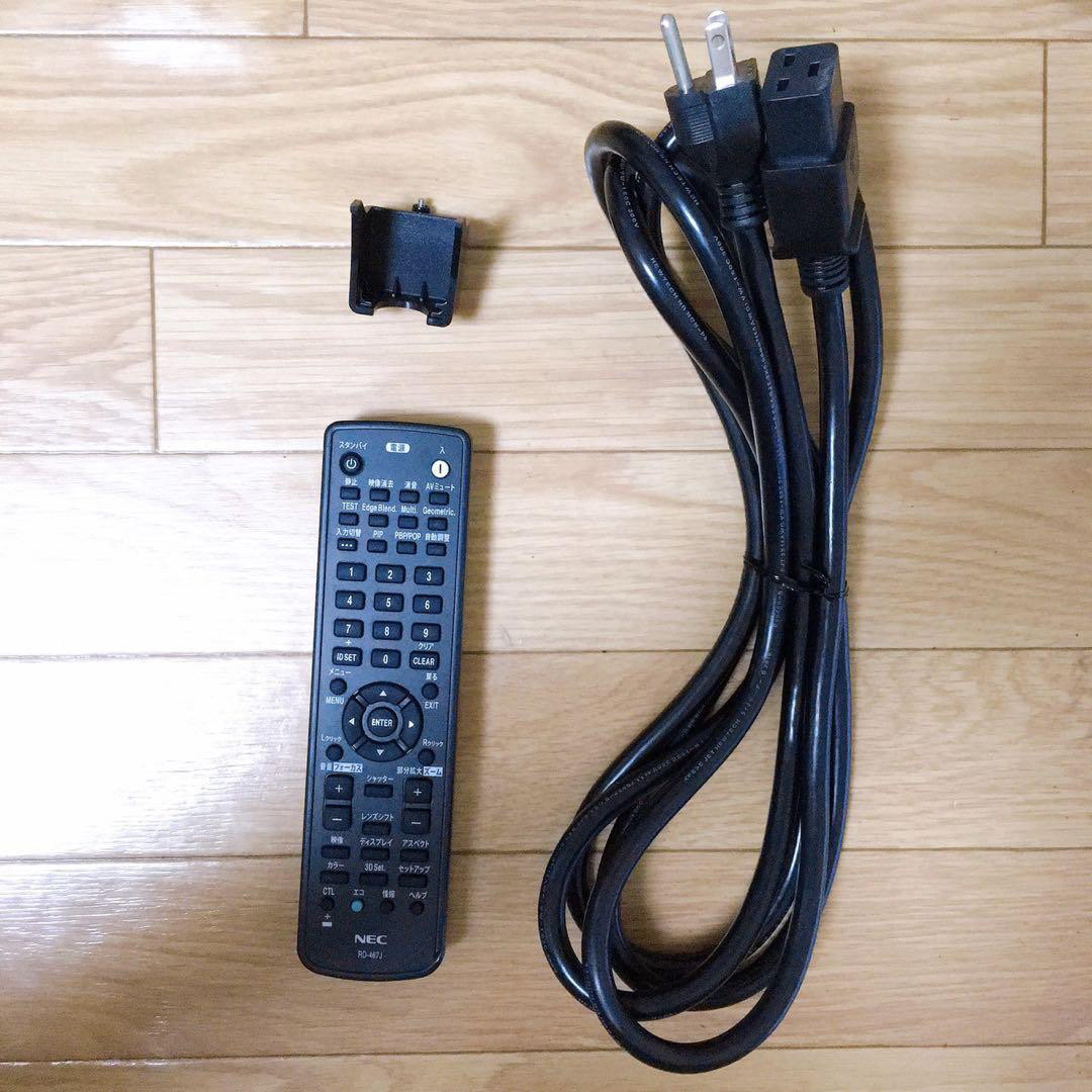 NEC プロジェクター PA653UL スマホ/家電/カメラのテレビ/映像機器(プロジェクター)の商品写真