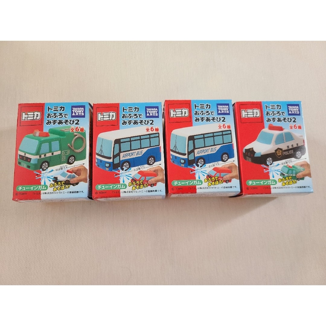 Takara Tomy(タカラトミー)のトミカ お風呂で水鉄砲 キッズ/ベビー/マタニティのおもちゃ(お風呂のおもちゃ)の商品写真