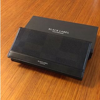 ブラックレーベルクレストブリッジ(BLACK LABEL CRESTBRIDGE)の今だけお値下げ！　ブラックレーベル　長財布　ウォレット　財布　美品(財布)