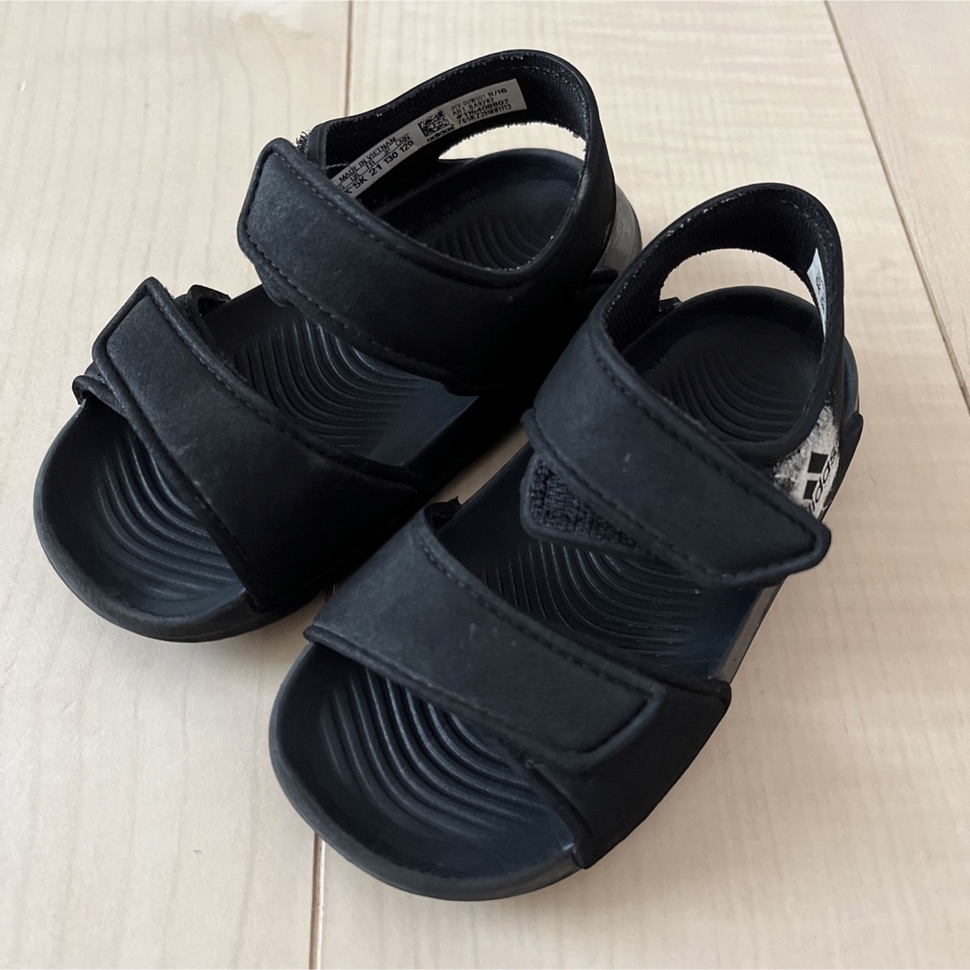 adidas(アディダス)のadidas サンダル 13㎝ キッズ/ベビー/マタニティのベビー靴/シューズ(~14cm)(サンダル)の商品写真