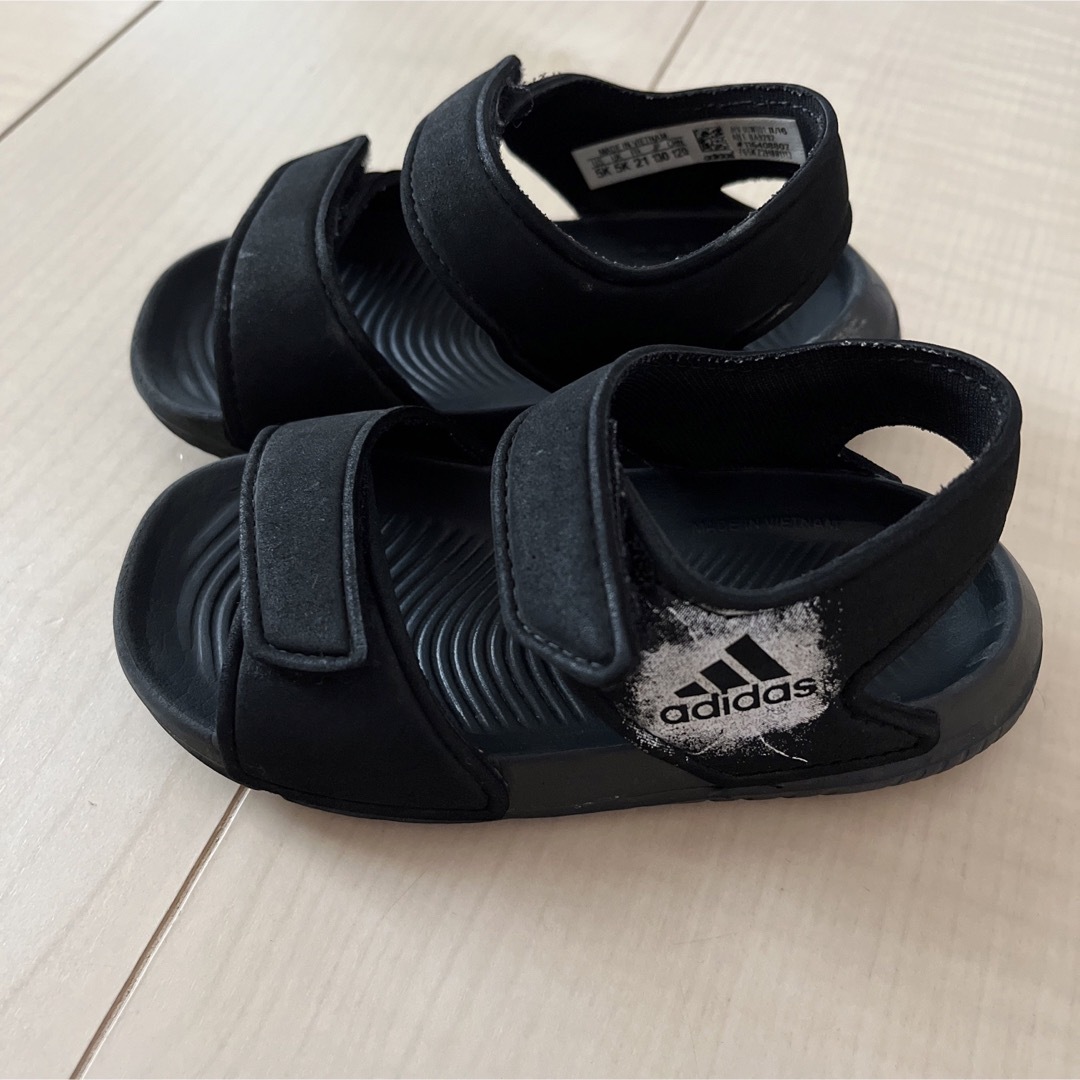 adidas(アディダス)のadidas サンダル 13㎝ キッズ/ベビー/マタニティのベビー靴/シューズ(~14cm)(サンダル)の商品写真