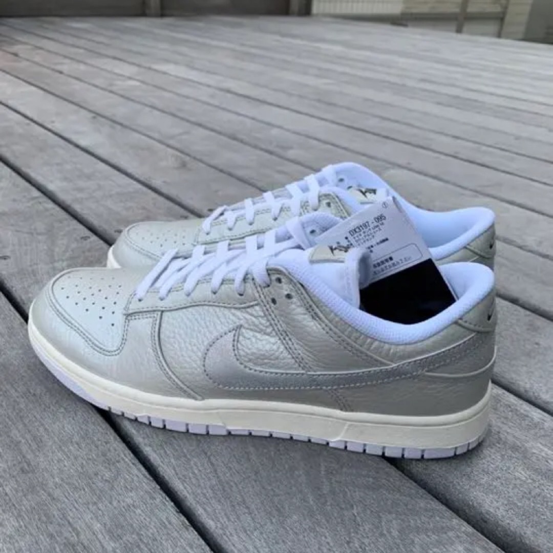 27.5cm ナイキ　DUNK LOW SE "METALLIC SILVER"