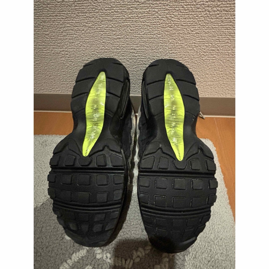 NIKE(ナイキ)のDENHAM × NIKE AIR MAX 95 "VOLT" 26.5cm メンズの靴/シューズ(スニーカー)の商品写真