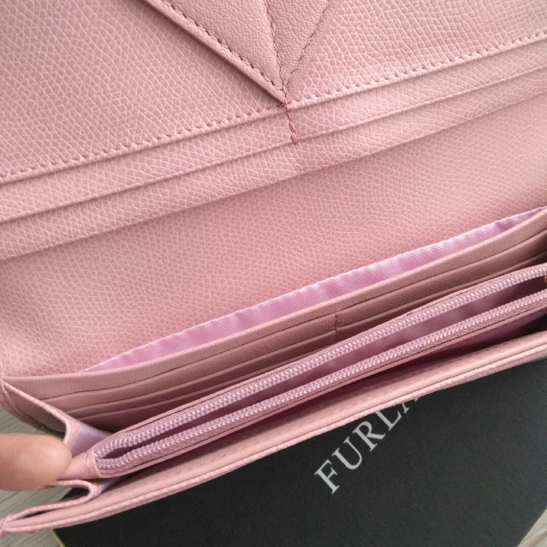 Furla(フルラ)の【未使用】FURLA長財布 レディースのファッション小物(財布)の商品写真