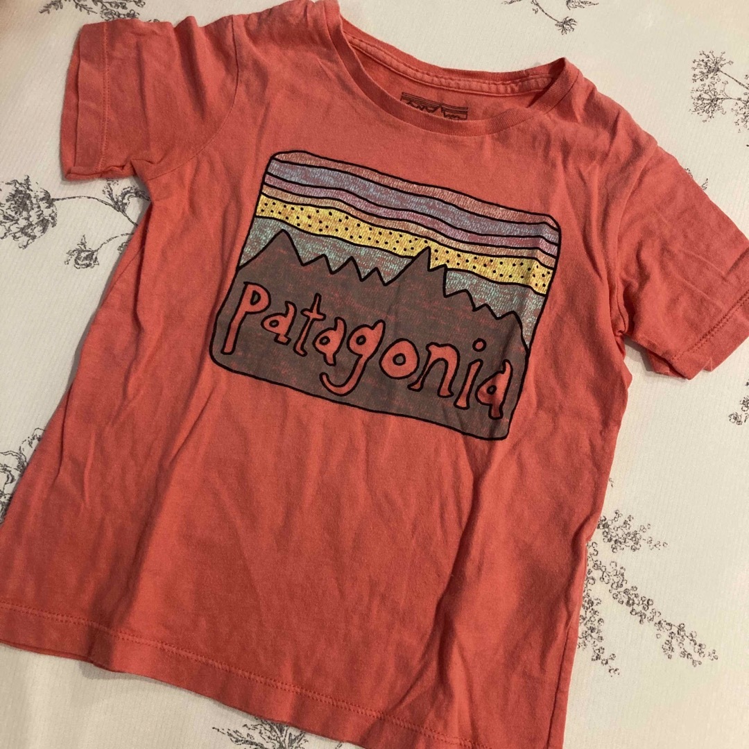 patagonia(パタゴニア)のまとめ売り 85〜90 キッズ/ベビー/マタニティのキッズ服女の子用(90cm~)(Tシャツ/カットソー)の商品写真