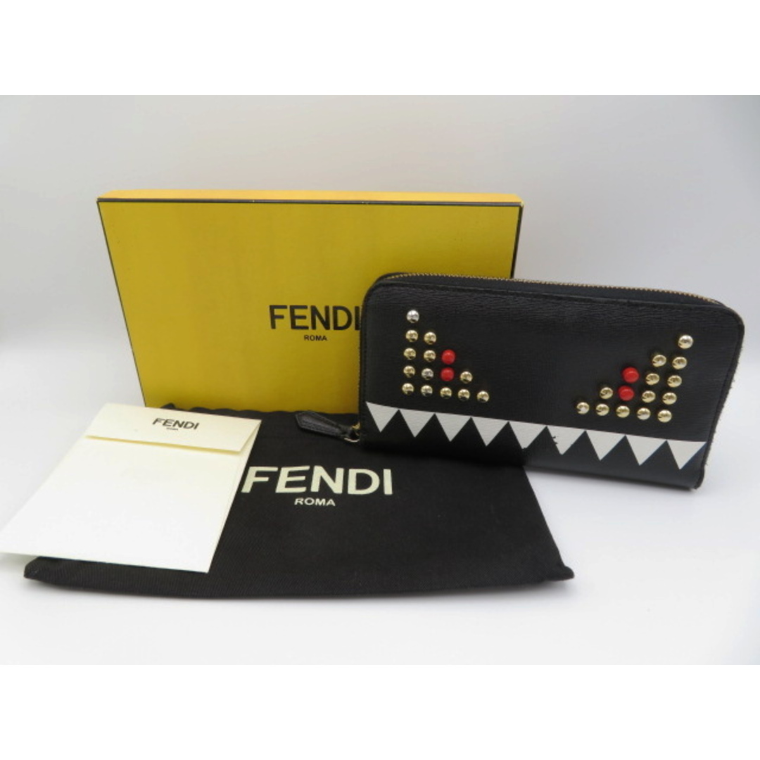 FENDI(フェンディ)のK05 FENDI モンスター バグズアイ スタッズ ラウンドファスナー長財布 レディースのファッション小物(財布)の商品写真