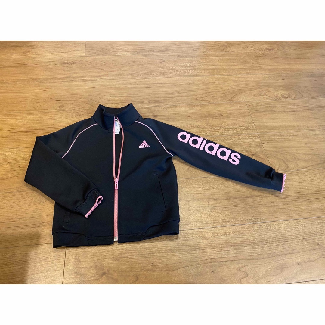 adidas(アディダス)のアディダス　上着　ジャージ　キッズ　110 キッズ/ベビー/マタニティのキッズ服男の子用(90cm~)(ジャケット/上着)の商品写真