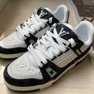 ヴィトン(LOUIS VUITTON) スニーカー(メンズ)の通販 2,000点以上