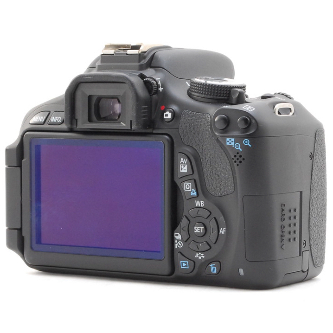 ショット小、状態◎の極上品❣️Canon EOS KISS X5-