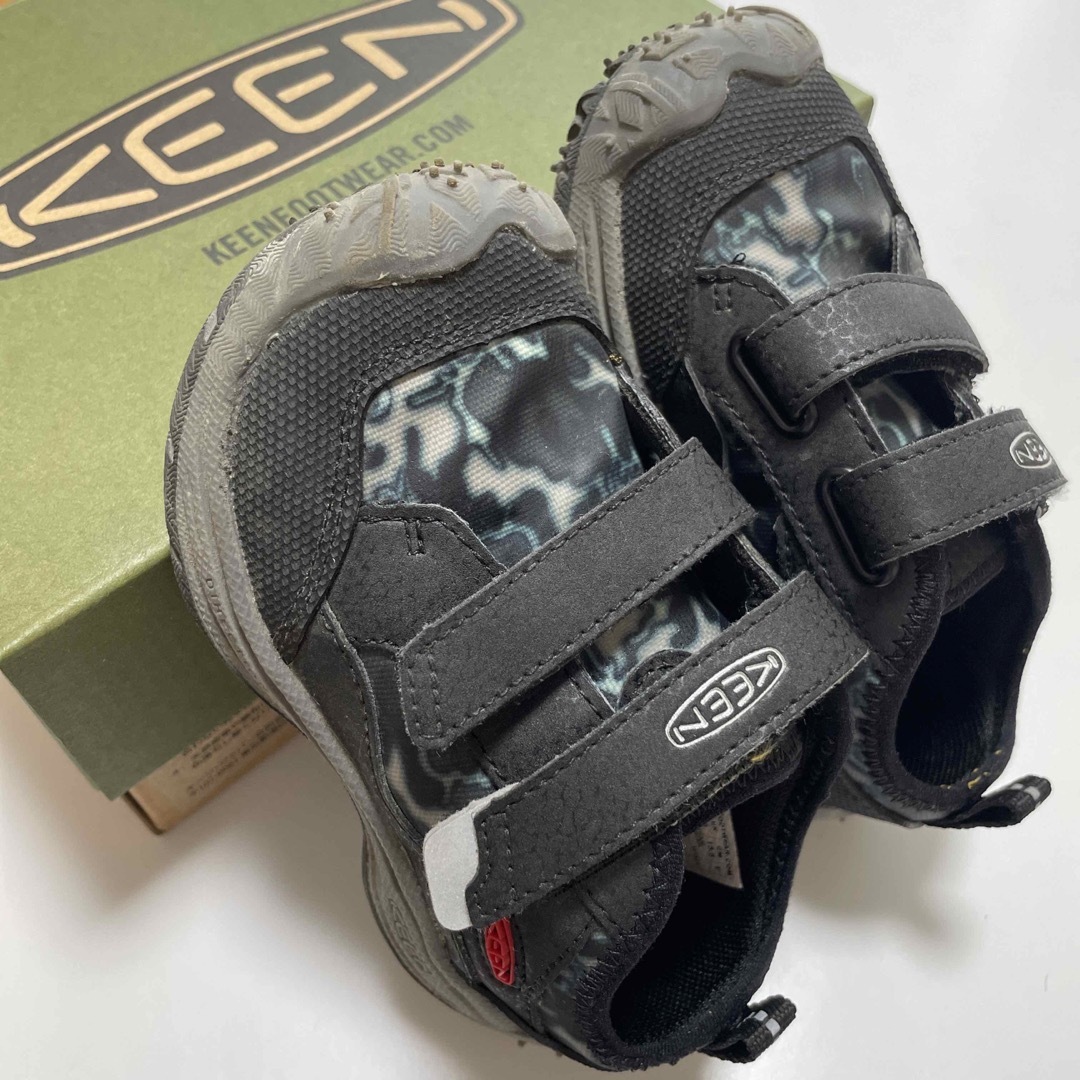 KEEN(キーン)のKEENベビースニーカー キッズ/ベビー/マタニティのベビー靴/シューズ(~14cm)(スニーカー)の商品写真