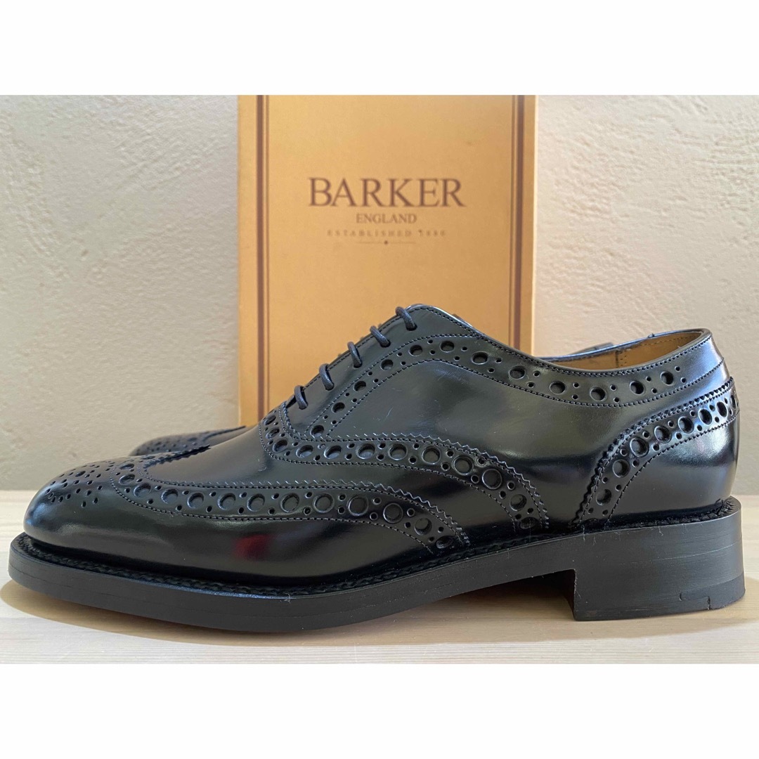 BARKER(バーカー)の新品 BARKER バーカー フルブローグ オックスフォード 革靴 ブラック メンズの靴/シューズ(ドレス/ビジネス)の商品写真