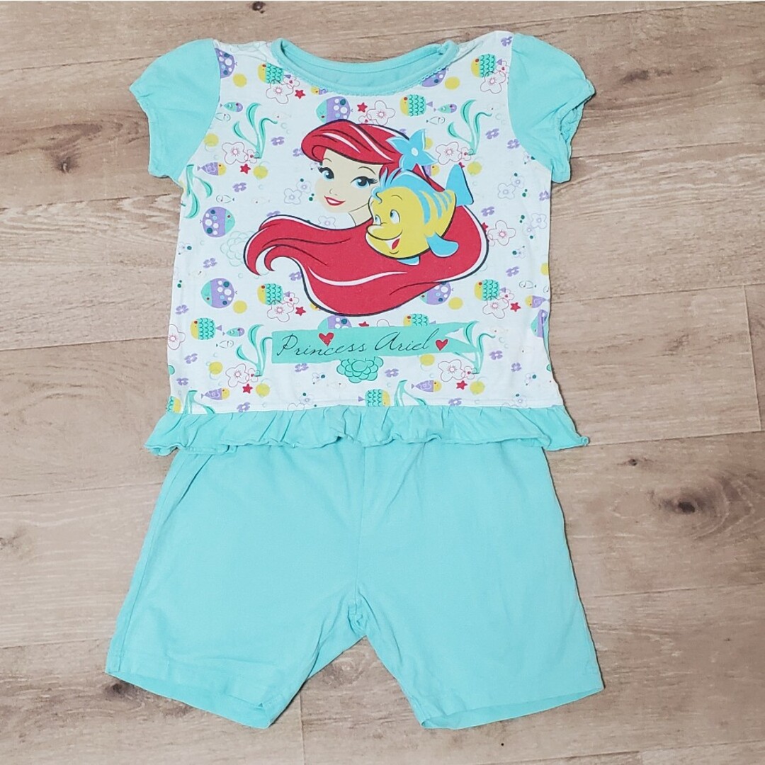 Disney(ディズニー)のアリエル　夏パジャマ　100センチ キッズ/ベビー/マタニティのキッズ服女の子用(90cm~)(パジャマ)の商品写真