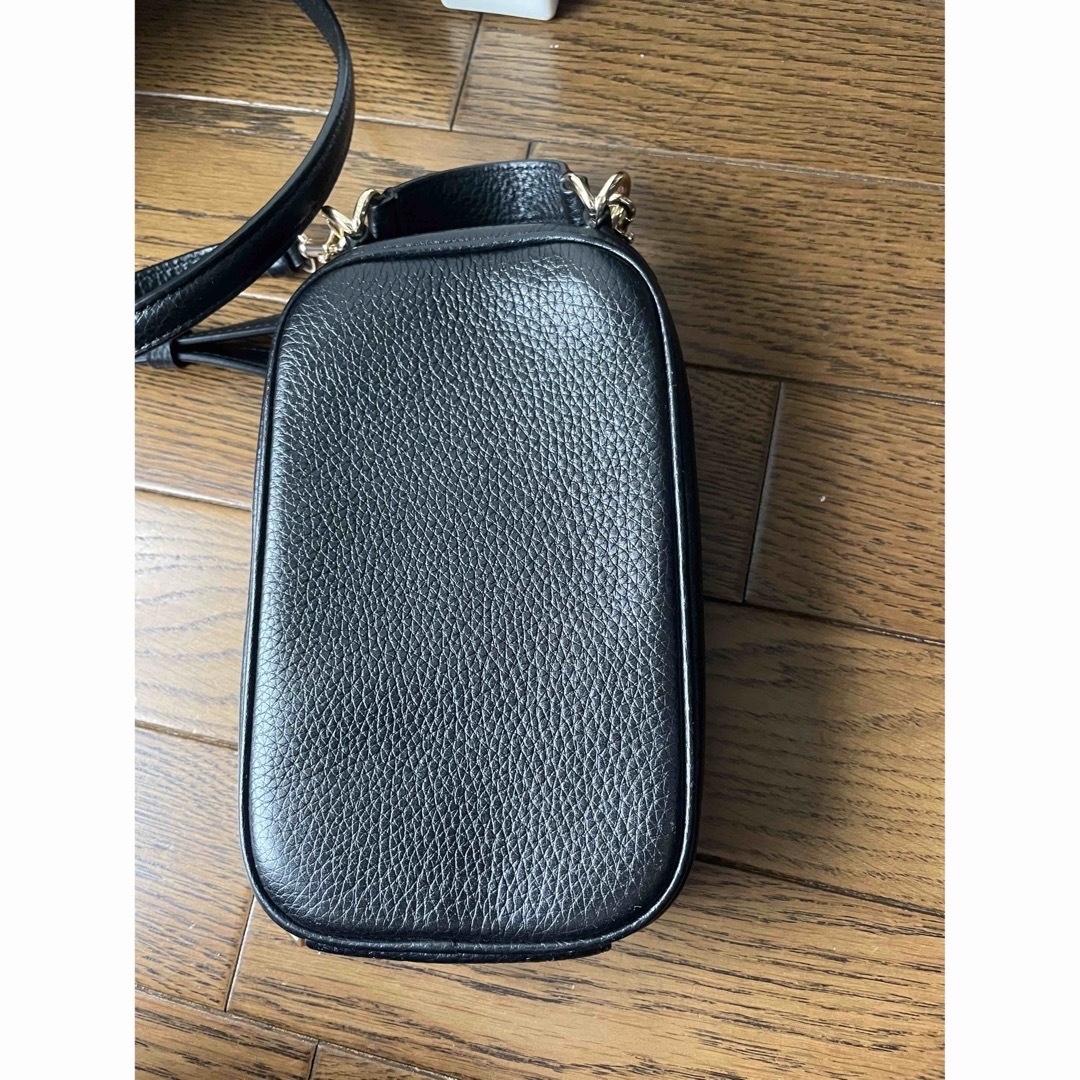 COACH(コーチ)のスマホショルダー スマホ/家電/カメラのスマホアクセサリー(モバイルケース/カバー)の商品写真