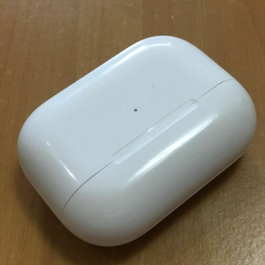 Apple - 傷有特価品-1 Apple純正 AirPods Pro用 充電ケース A2190の ...