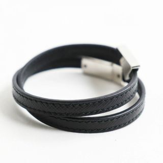 PRADA - 極美品○PRADA プラダ サフィアーノレザー トライアングルロゴ