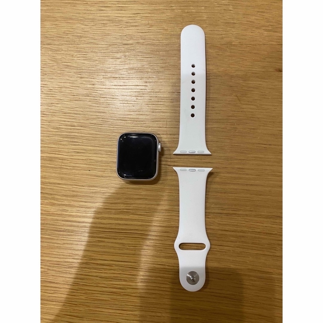 Apple Watch SE 40mm GPSモデル 本体 バンド･充電器付き