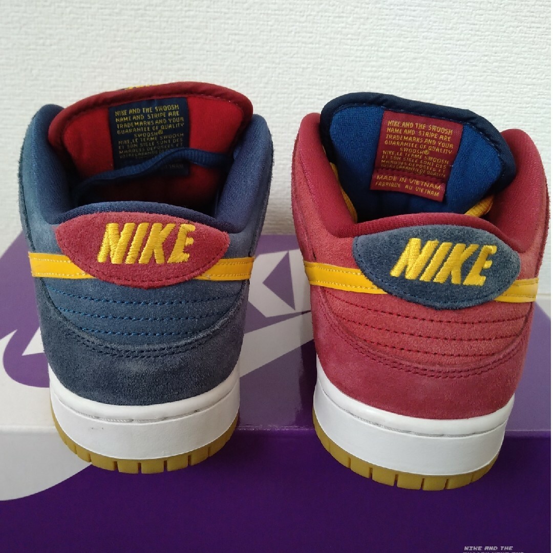 NIKE(ナイキ)のNIKE SB　DUNK LOW PRO PRM メンズの靴/シューズ(スニーカー)の商品写真