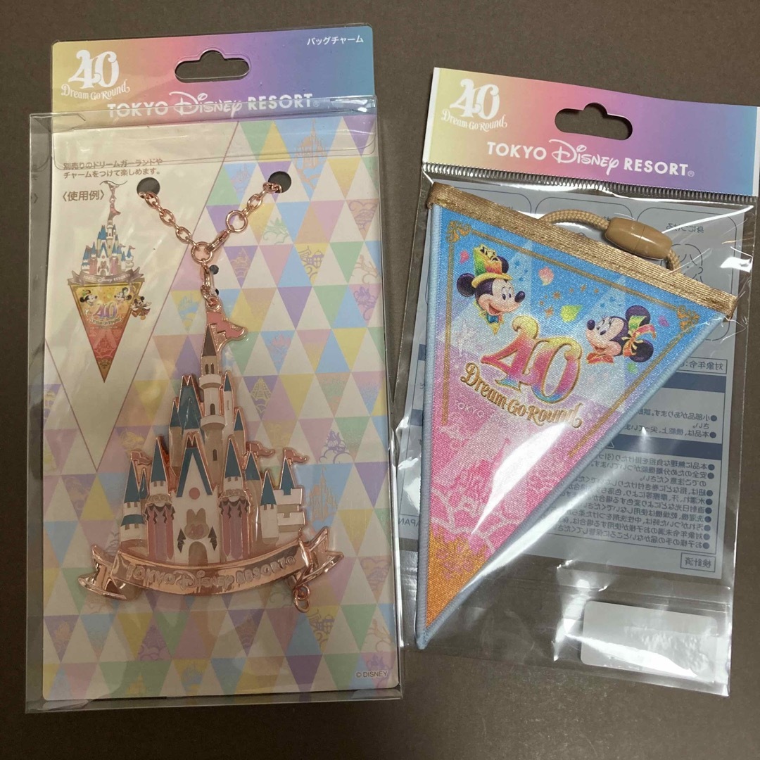 東京ディズニーリゾート 40周年グッズ　 バッグチャーム　シンデレラ城