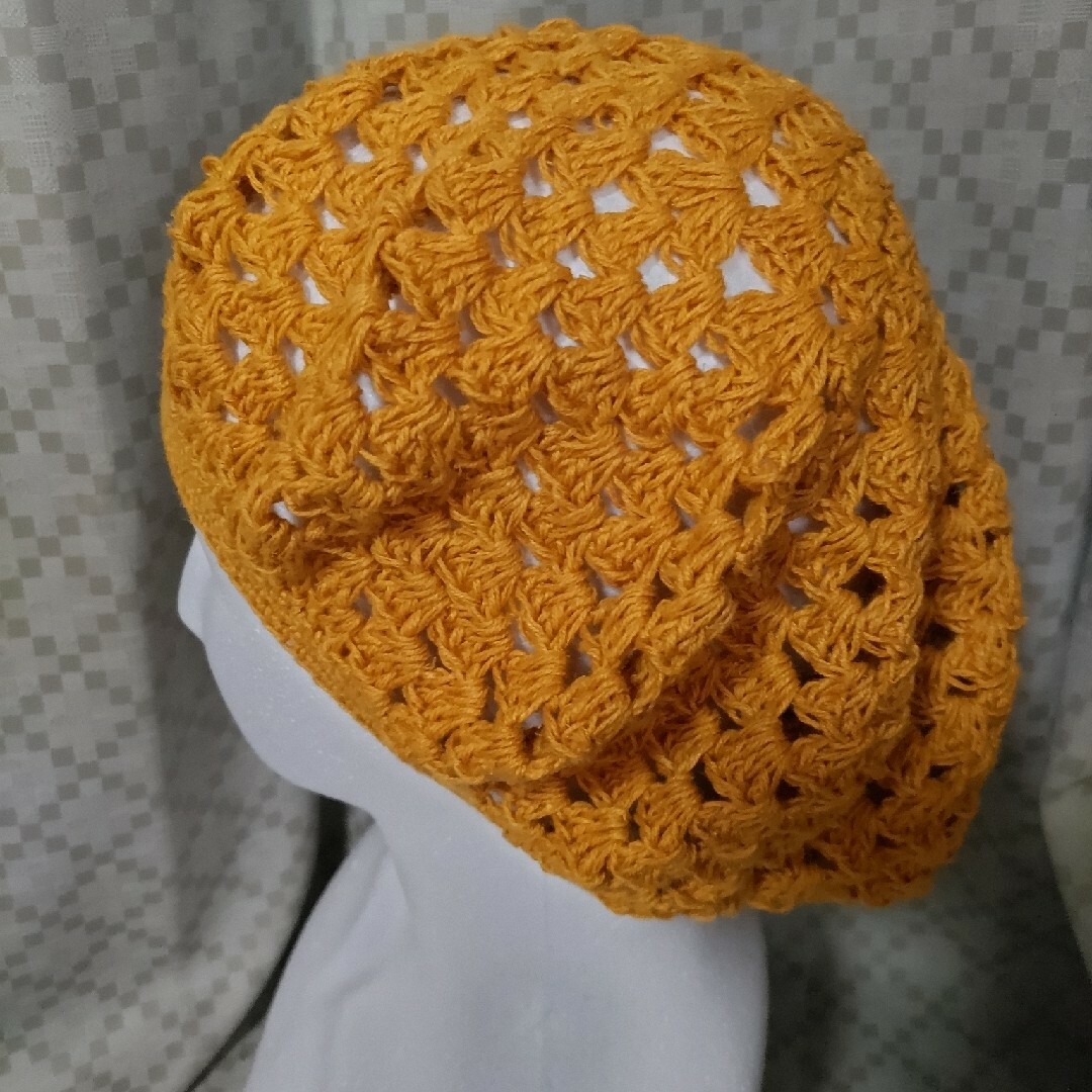 手編み　春夏用　ニットベレー帽 ハンドメイドのファッション小物(レッグウェア)の商品写真