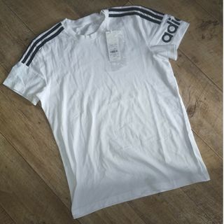 アディダス(adidas)の最安値新品【L】adidasTシャツ(Tシャツ/カットソー(半袖/袖なし))