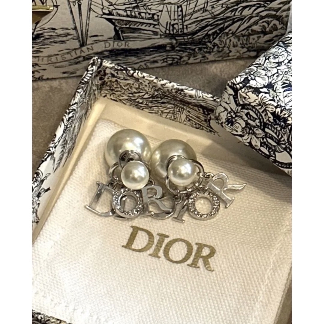 DIOR TRIBALES ピアス シルバーの通販 by ♡shop｜ラクマ