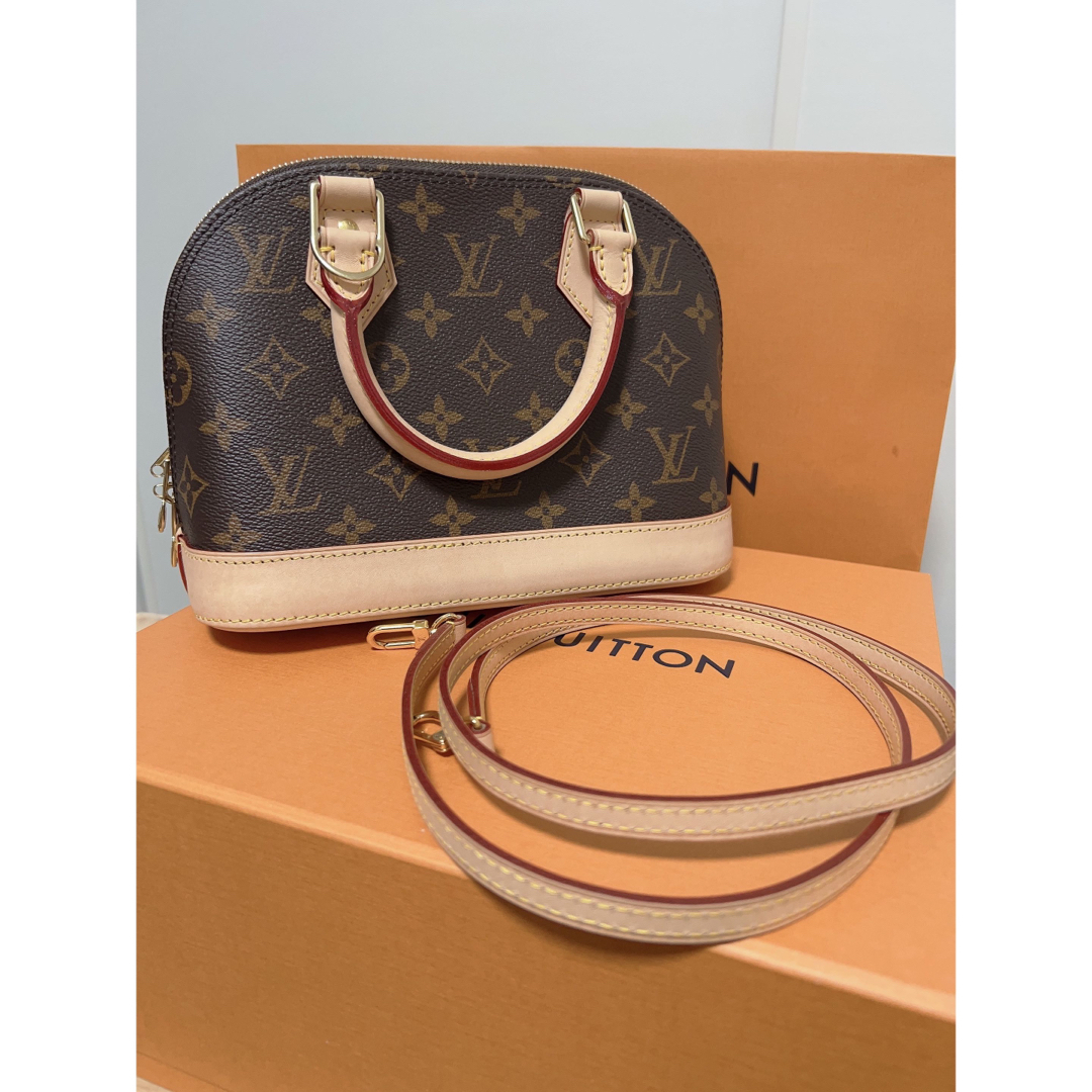 ショルダーバッグ LOUIS VUITTON ルイヴィトン アルマ モノグラム 日本