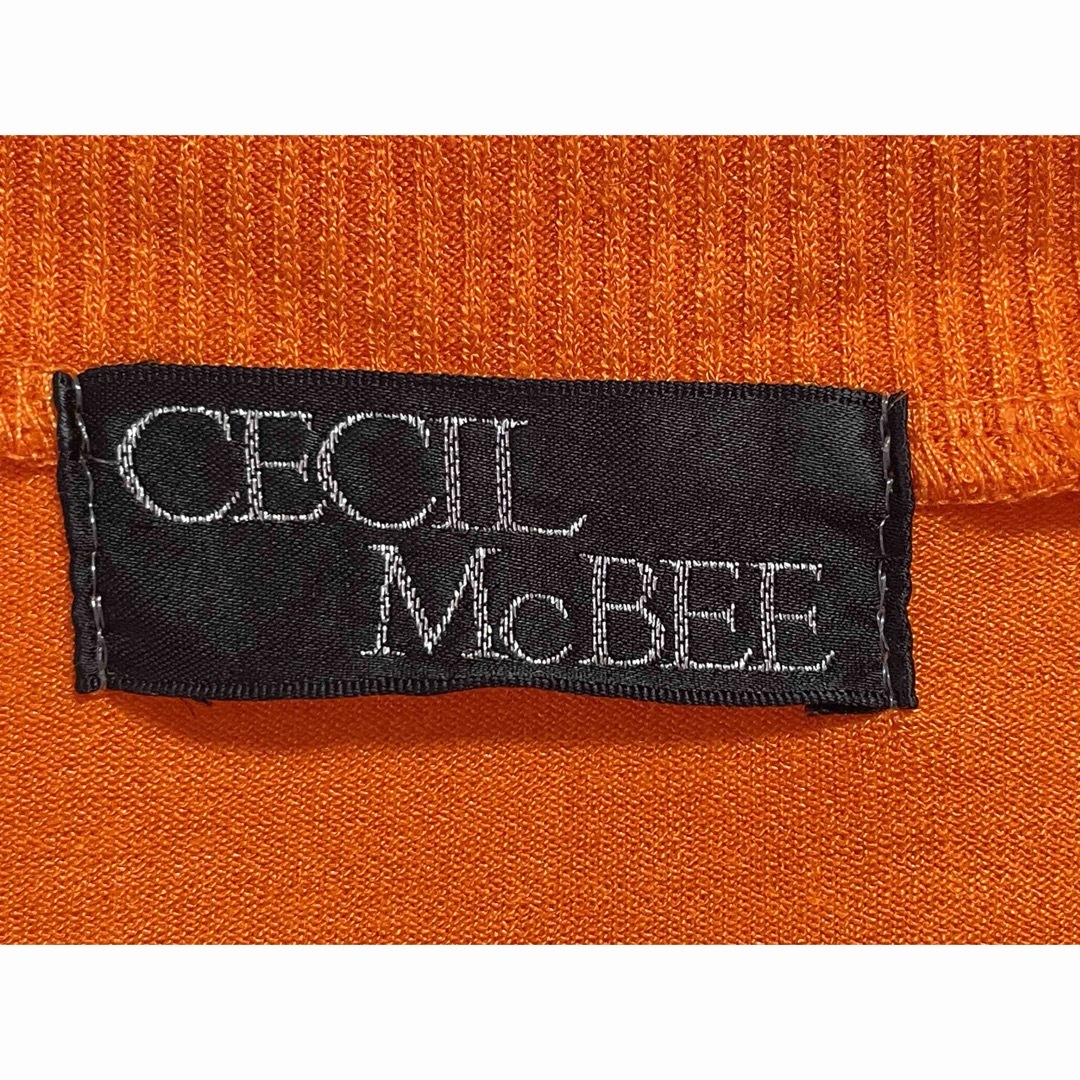 CECIL McBEE(セシルマクビー)の【CECIL McBEE】セシルマクビー ボタン パフスリーブ カットソー レディースのトップス(カットソー(半袖/袖なし))の商品写真