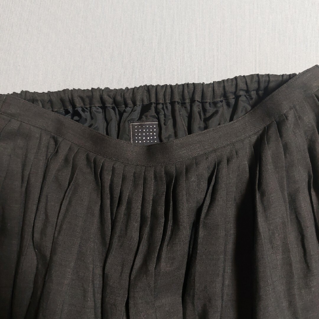 ミナペルホネン スカート チャコール following day 38 | irandraw.com