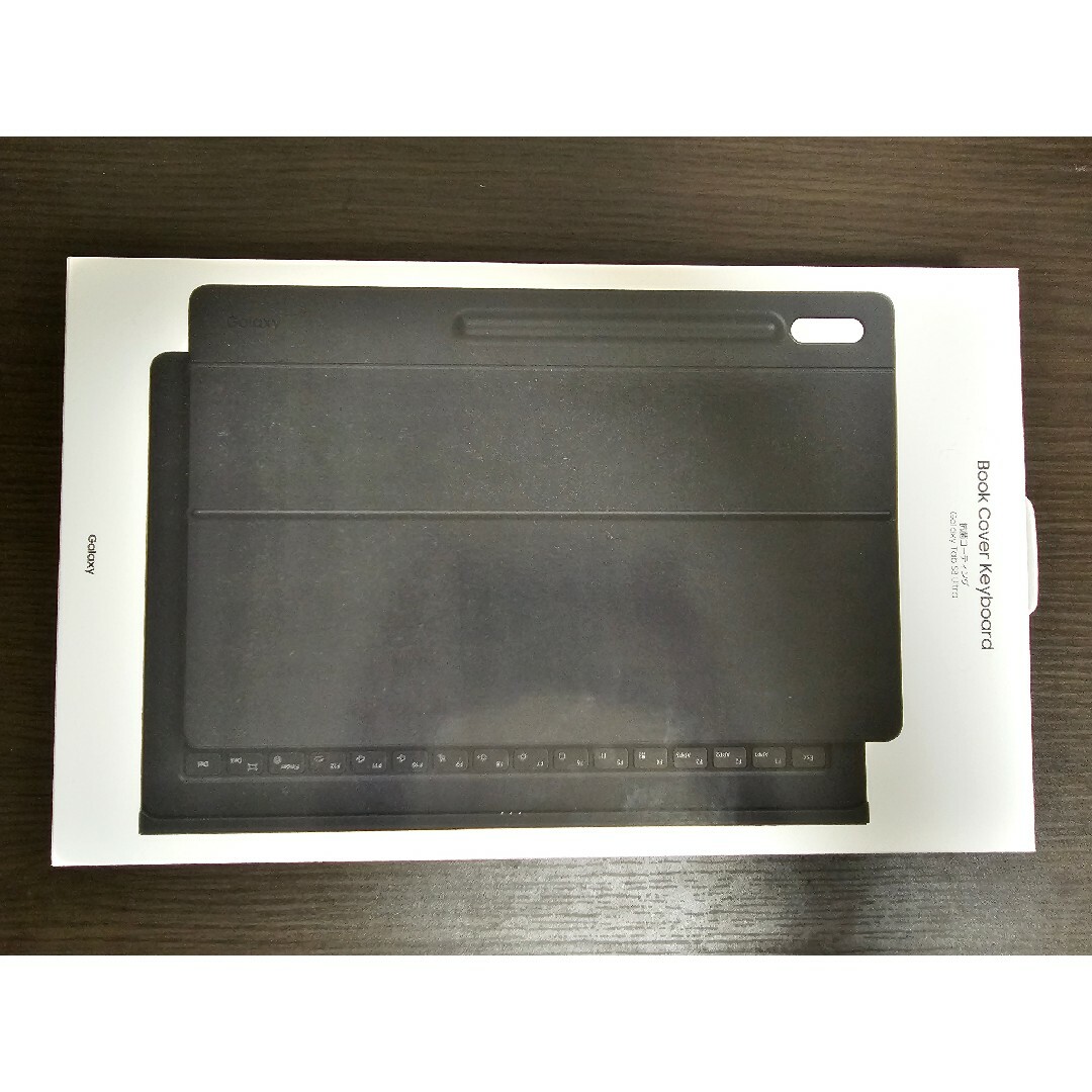 国内版 Galaxy Tab S8 Ultraと純正ブックカバーキーボード