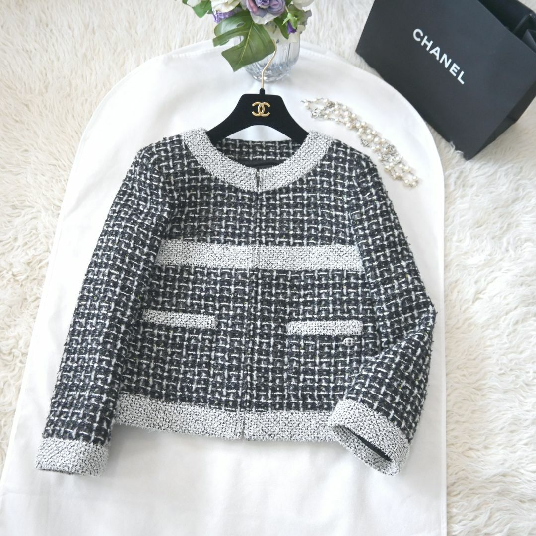 CHANEL - ☆CHANEL☆未使用☆ファンタジーツイード☆ビジューCC