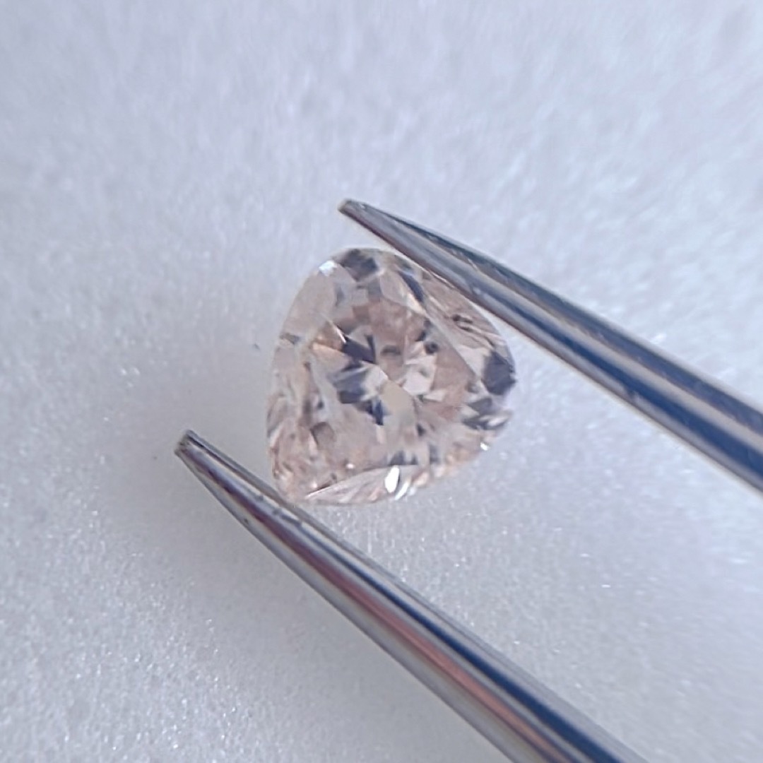 0.319ct 天然ピンクダイヤ　FANCY LIGHT ORANGY PINK