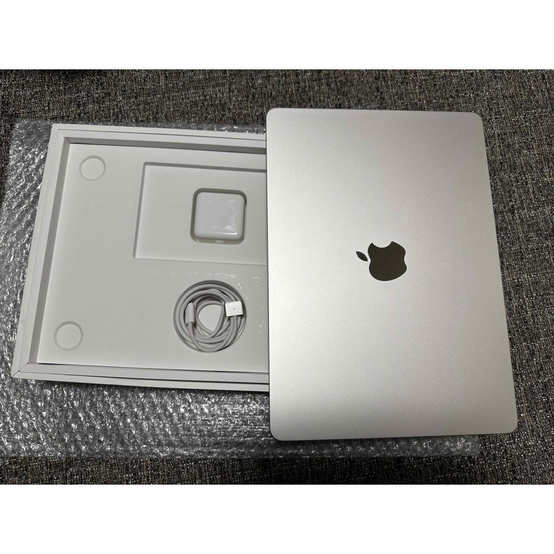 MacBook Air 13 インチM2 2022 512GB 16GB