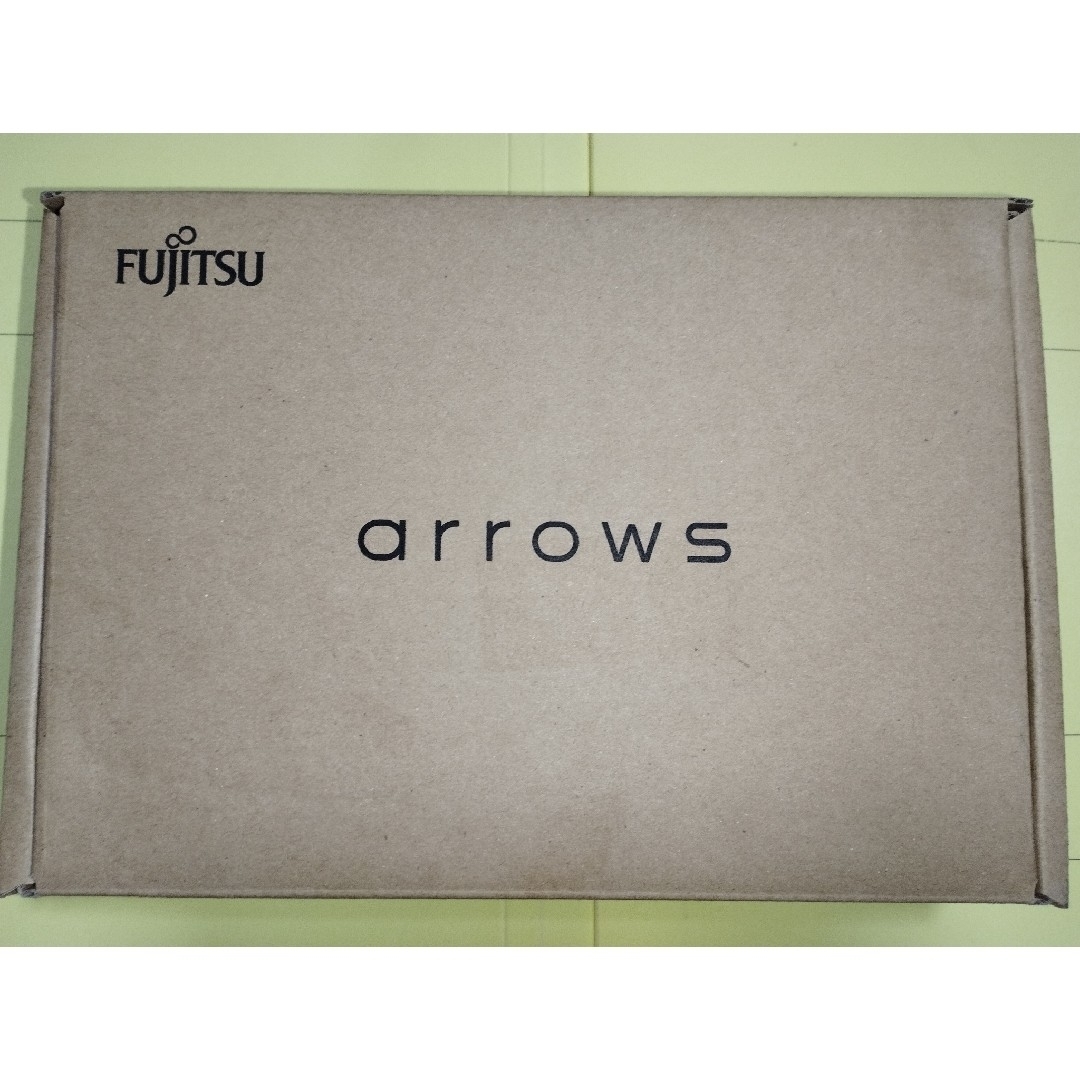 arrows(アローズ)の【付属品完備】富士通arrows M04 ブラック SIMフリー スマホ/家電/カメラのスマートフォン/携帯電話(スマートフォン本体)の商品写真