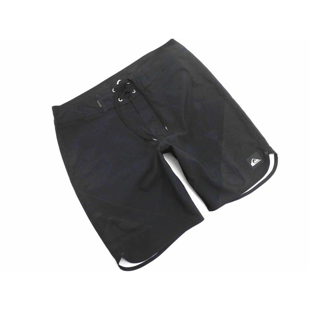 QUIKSILVER(クイックシルバー)のクイックシルバー ショート パンツ size32/黒 ■◆ メンズ メンズのパンツ(ショートパンツ)の商品写真