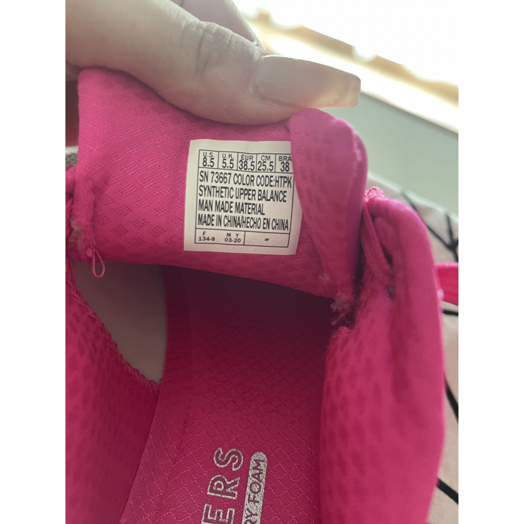 スケッチャーズ Skechers Womens スニーカー ピンク 新品未使用