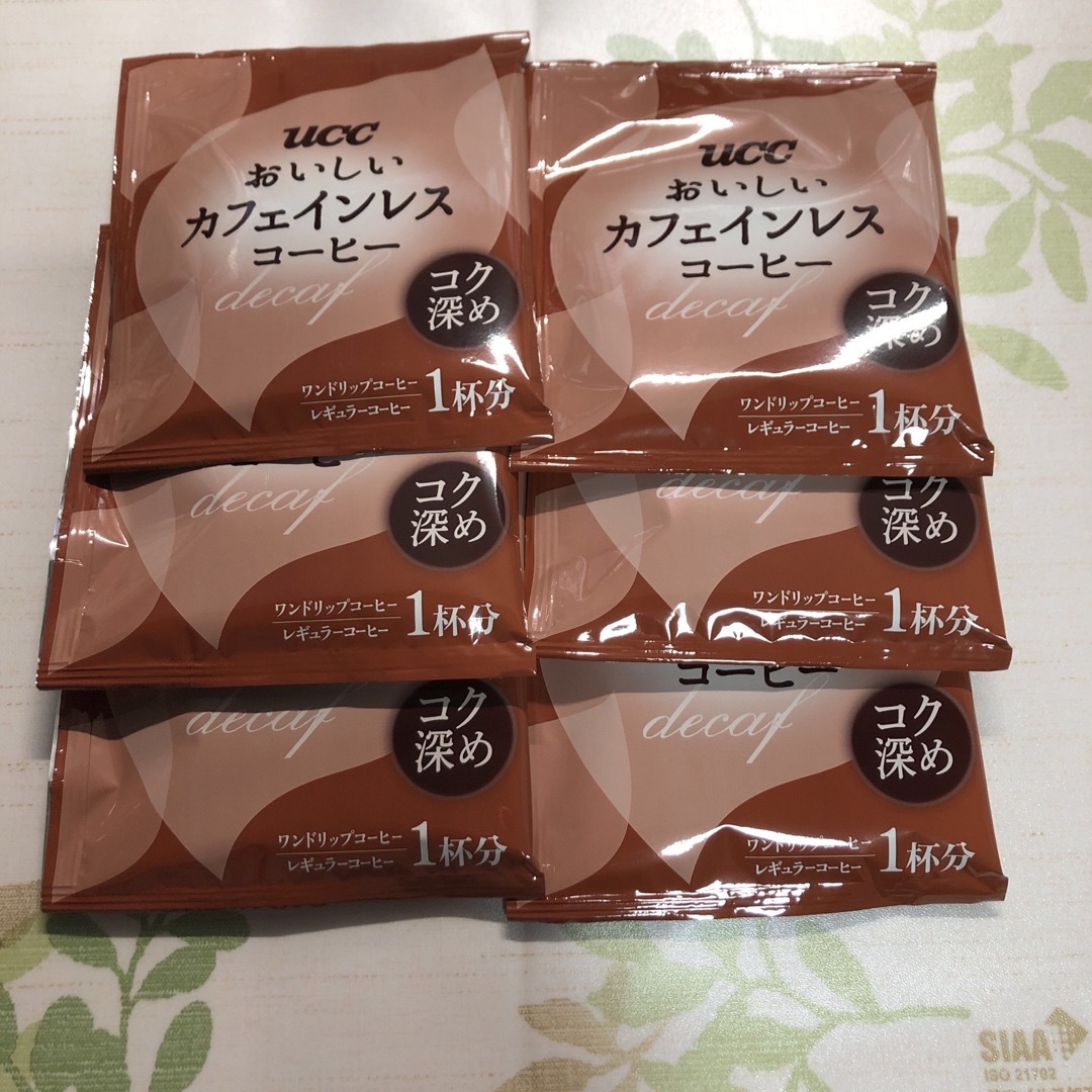 UCC(ユーシーシー)のucc カフェインレス　ワンドリップコーヒー　6杯　コク深め 食品/飲料/酒の飲料(コーヒー)の商品写真