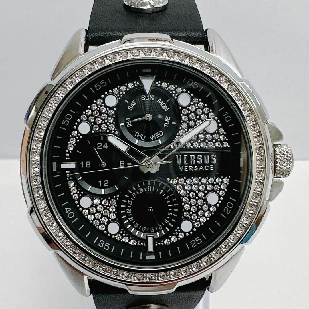 【新品】Versaceヴェルサス ヴェルサーチ メンズ腕時計 シルバー ブラック