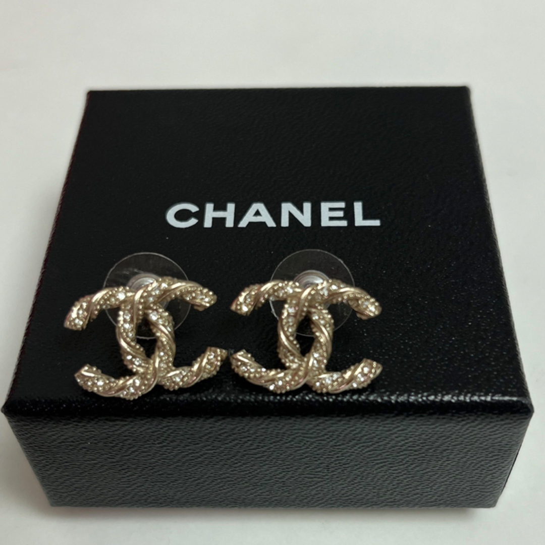 CHANEL(シャネル)の【正規品】CHANEL  ピアス レディースのアクセサリー(ピアス)の商品写真