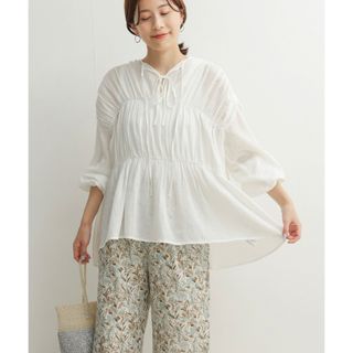アーバンリサーチドアーズ(URBAN RESEARCH DOORS)のURBAN RESEARCH DOORSシャーリングフロントリボンブラウス(シャツ/ブラウス(長袖/七分))