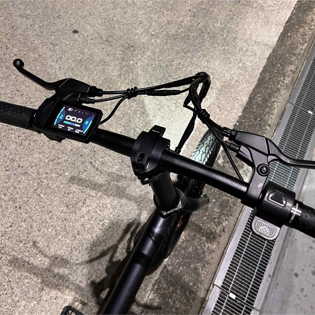 【超軽量・日本未発売】ADO Lite 折り畳み電動アシスト自転車