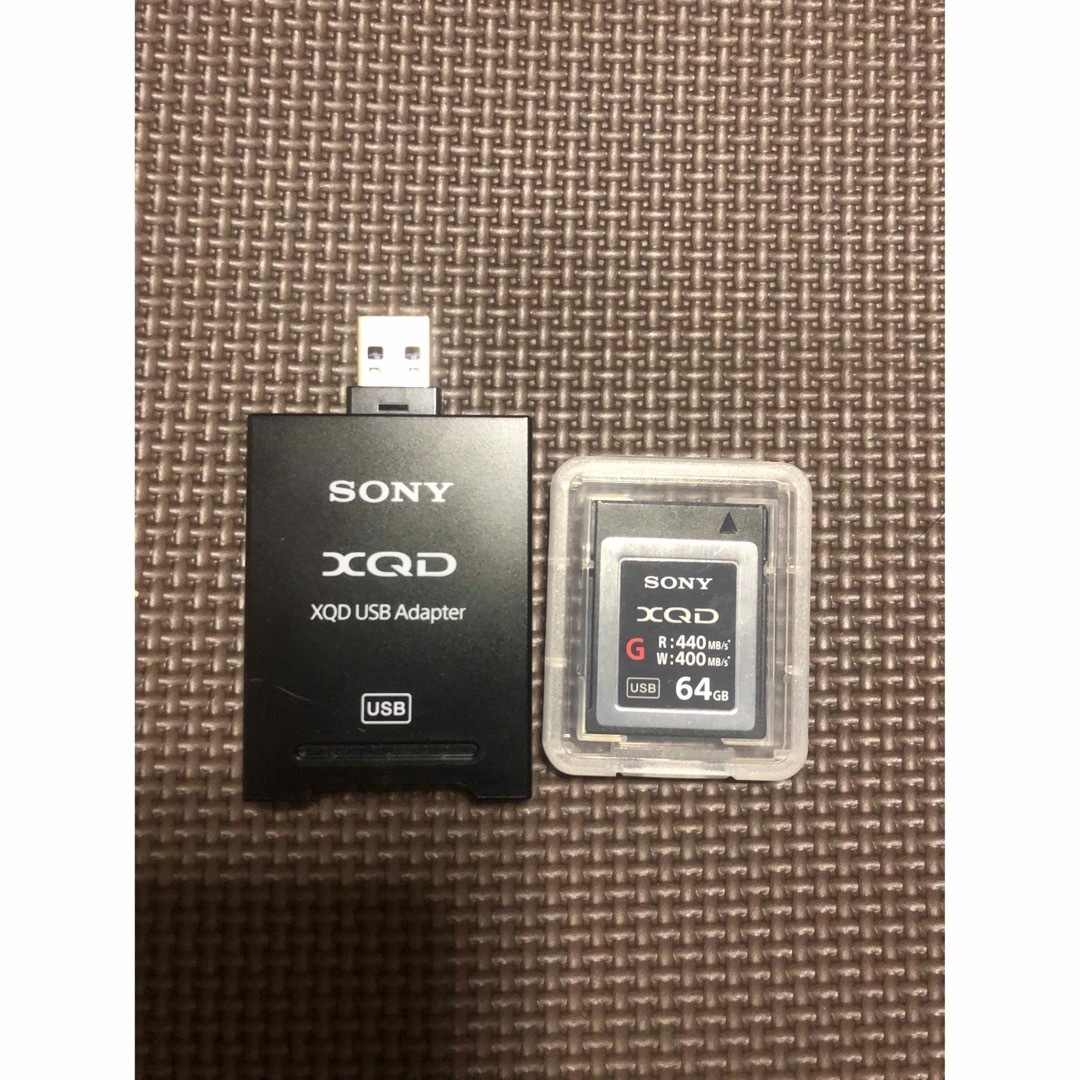 爆買い SONY XQDメモリーカード(QD-G120F)+XQD/SDカードリーダー(