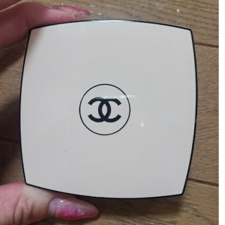 シャネル(CHANEL)のF様専用シャネル レ ベージュ パレット ルガール ライト(アイシャドウ)