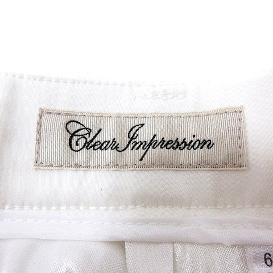 CLEAR IMPRESSION(クリアインプレッション)のクリアインプレッション テーパードパンツ スラックス 1 白 アイボリー レディースのパンツ(その他)の商品写真