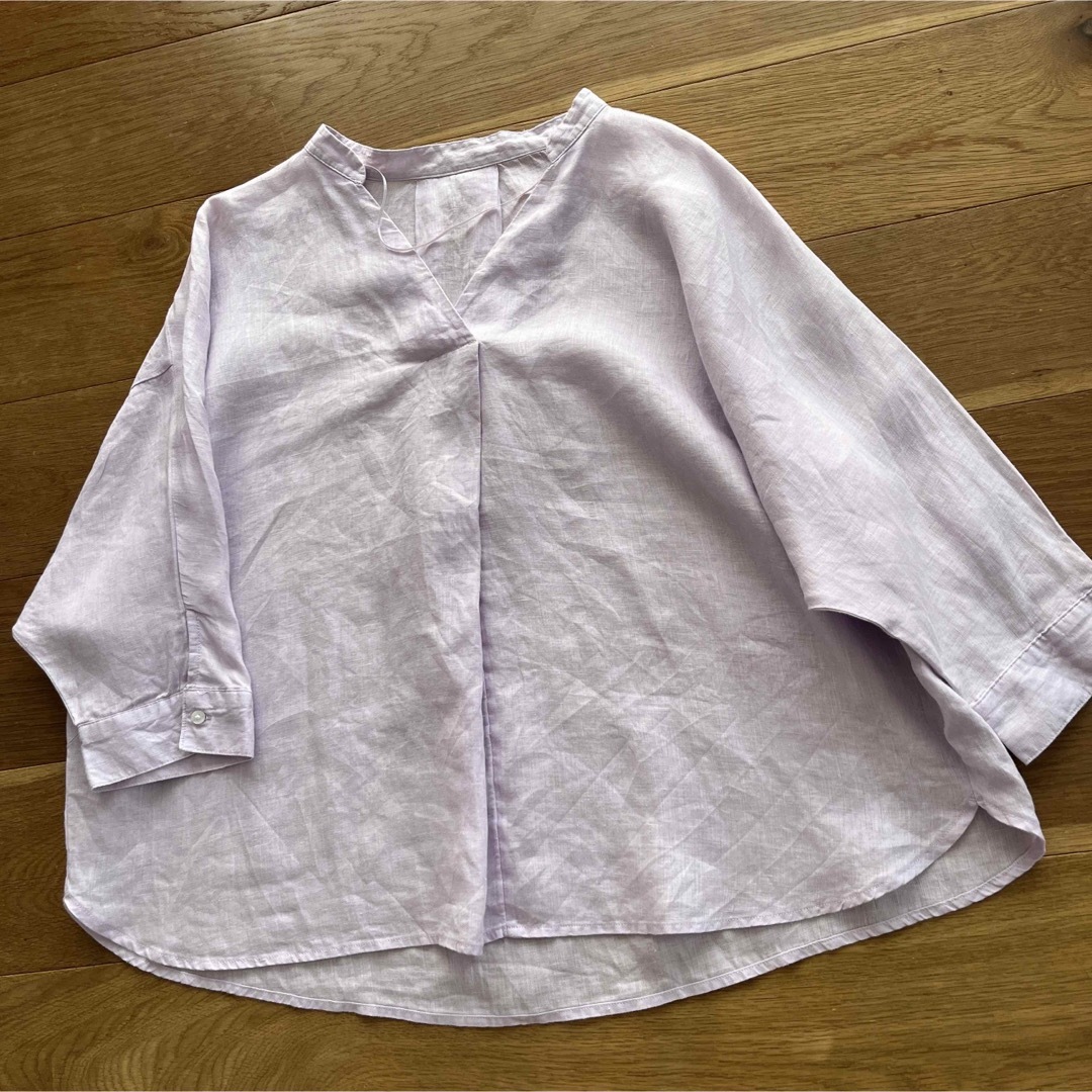 GU(ジーユー)のGU XL 人気 リネン　スキッパーシャツ　ラベンダー　パープル　オーバーサイズ レディースのトップス(シャツ/ブラウス(長袖/七分))の商品写真