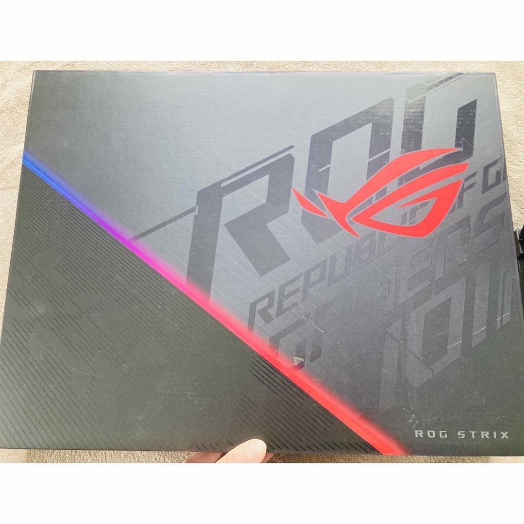 ゲーミングパソコン　asus ROG STRIX