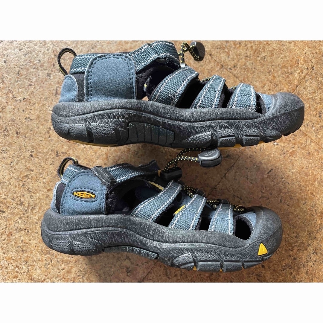 KEEN(キーン)の水陸両用　Keen サンダル　18cm キッズ/ベビー/マタニティのキッズ靴/シューズ(15cm~)(サンダル)の商品写真