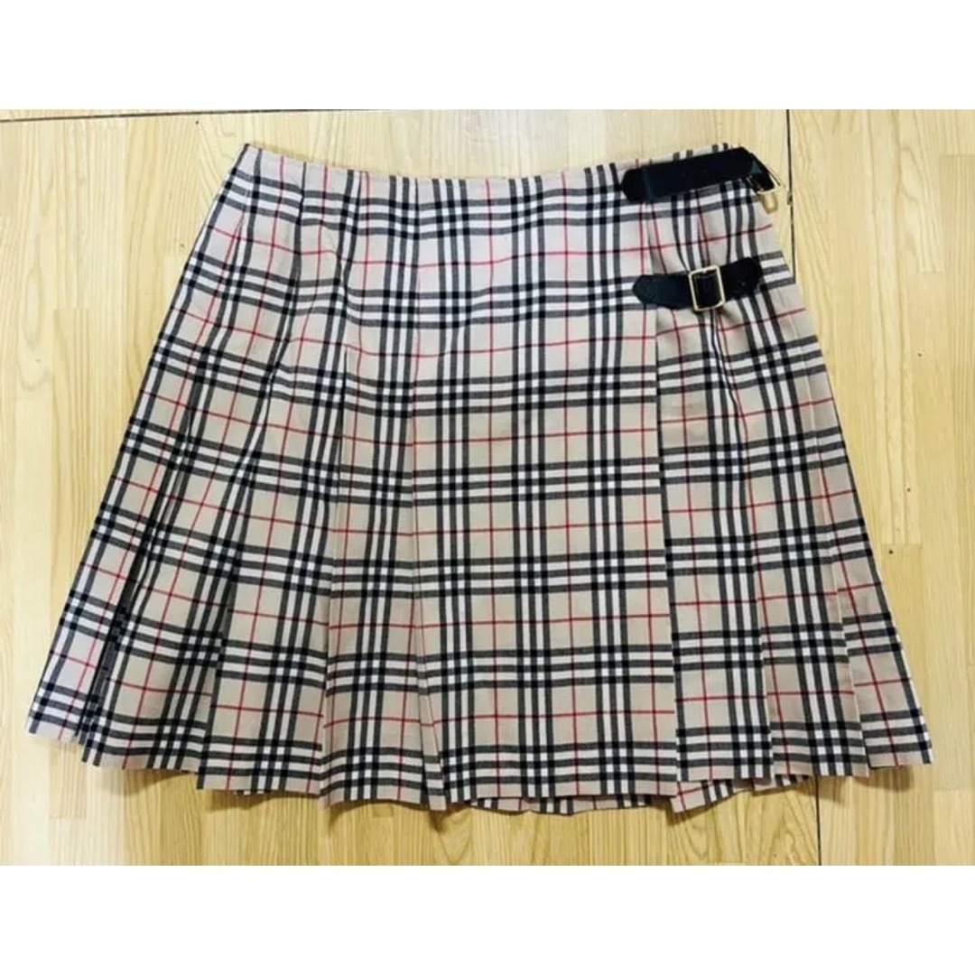 素敵でユニークな 極美品♡BURBERRY ノバチェック ツイードプリーツ 素敵でユニークな 極美品♡BURBERRY ノバチェック ツイードプリーツ