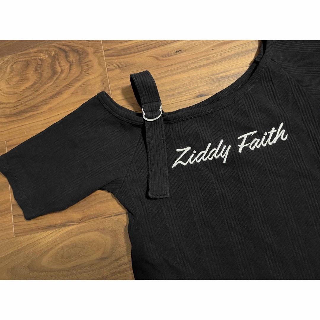 ZIDDY(ジディー)のZIDDY Ziddy 150 黒 半袖 キッズ/ベビー/マタニティのキッズ服女の子用(90cm~)(Tシャツ/カットソー)の商品写真