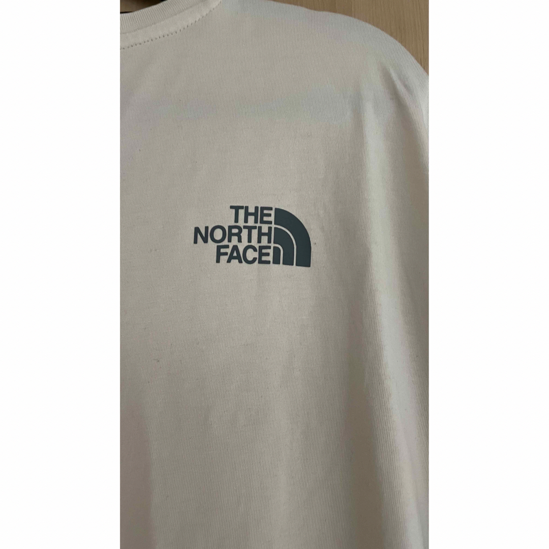 THE NORTH FACE(ザノースフェイス)の★amam様専用★🌈 THE NORTH FACEワンポイント 半袖 Tシャツ レディースのトップス(Tシャツ(半袖/袖なし))の商品写真