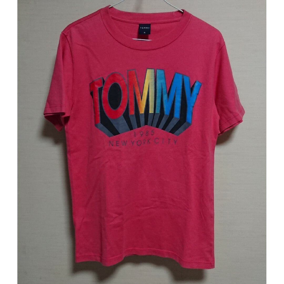 TOMMY(トミー)のTOMMY  Tシャツ ピンク カラフルロゴ メンズのトップス(Tシャツ/カットソー(半袖/袖なし))の商品写真